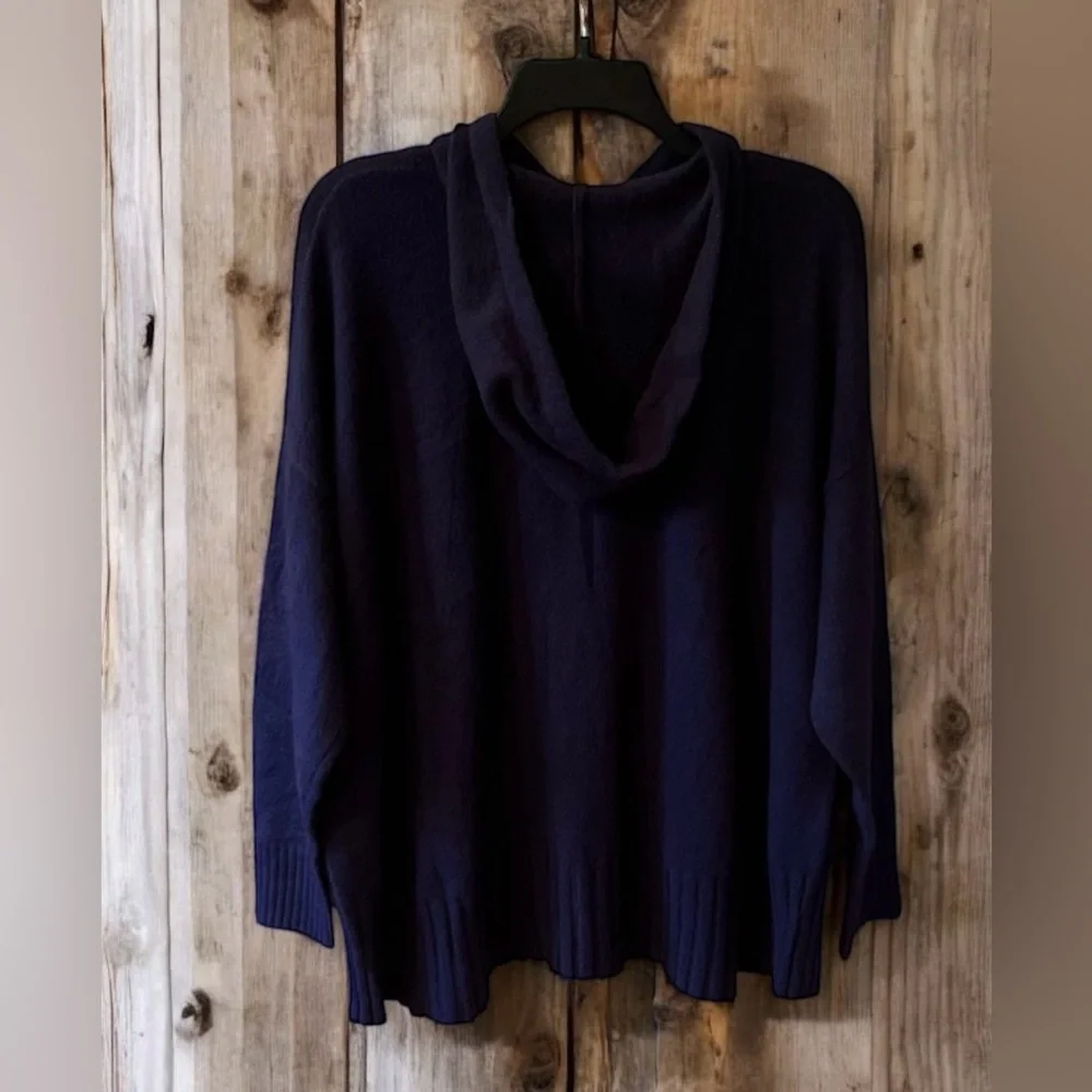 NWT Revolve Central Park West Chelsea Oversized Hoodie - Picture 2 of 13